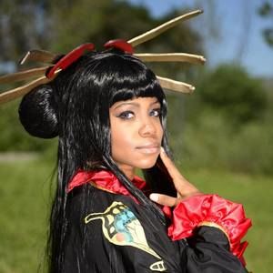 Meet your Posher, Vanessa